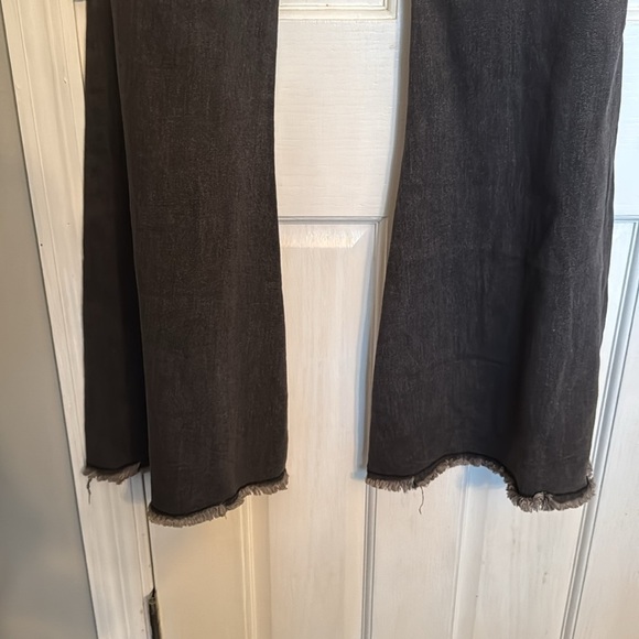 Chloe & Violet charcoal light washed flare jeans NWT 30 - Picture 6 of 12